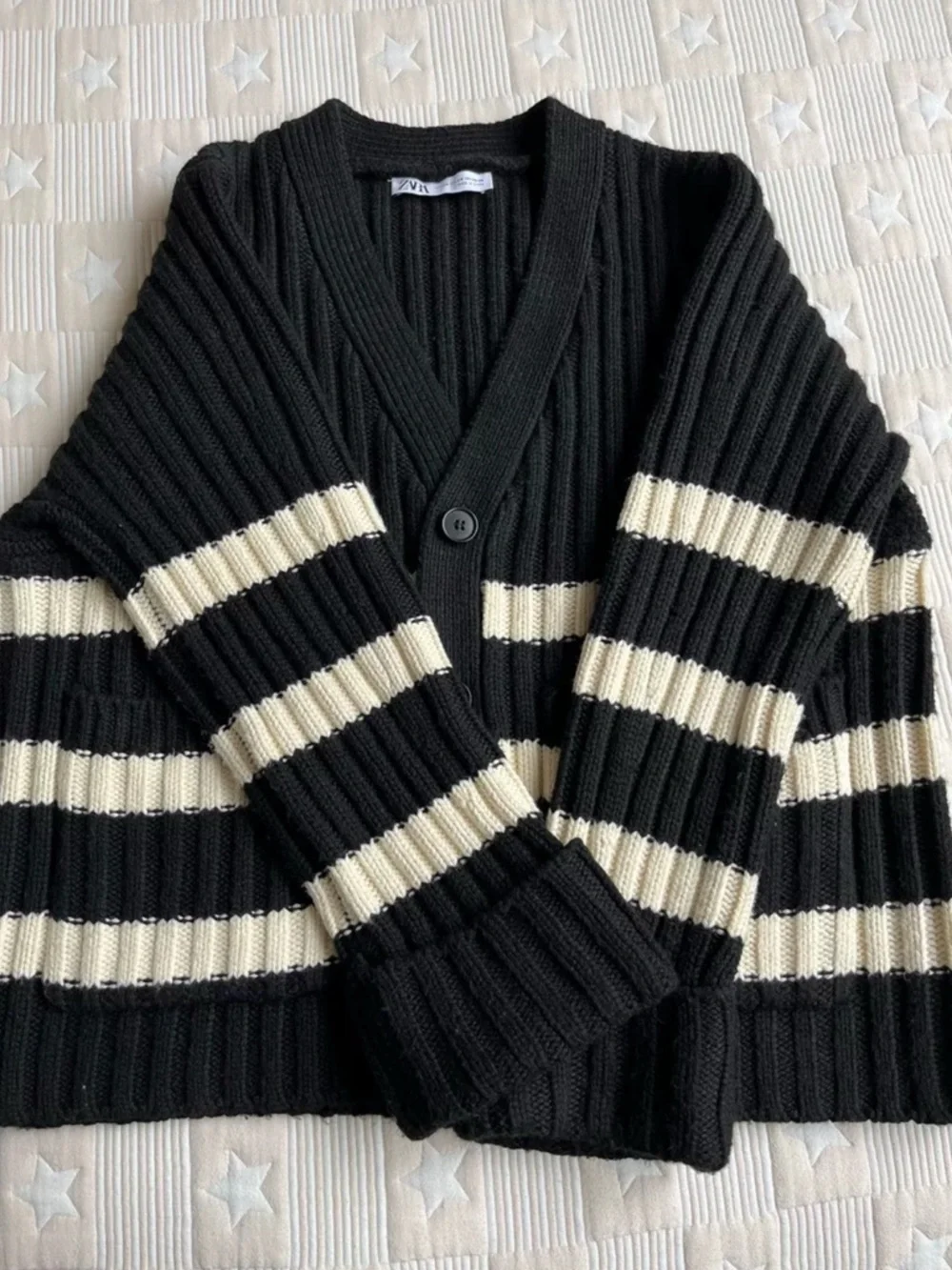 ZARA Black Cardigan with Cream Stripes - Picture 4 of 4